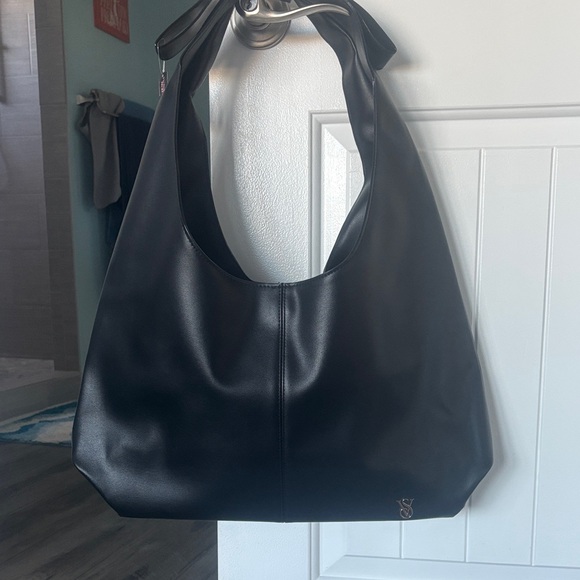 PINK Victoria's Secret Handbags - PINK Victoria's Secret Black Hobo bag. Large.